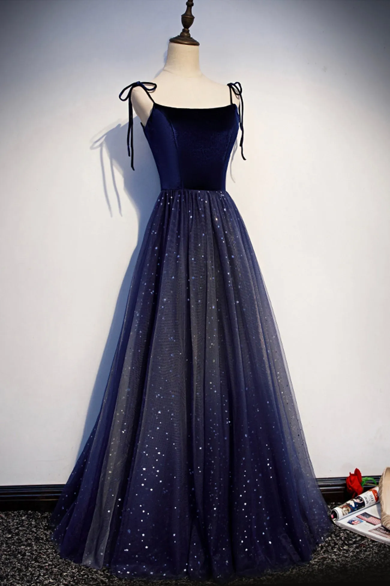 Blue Velvet Tulle Long Prom Dresses Lovely A-Line Graduation Dresses Sparkly Evening DressesSparkly